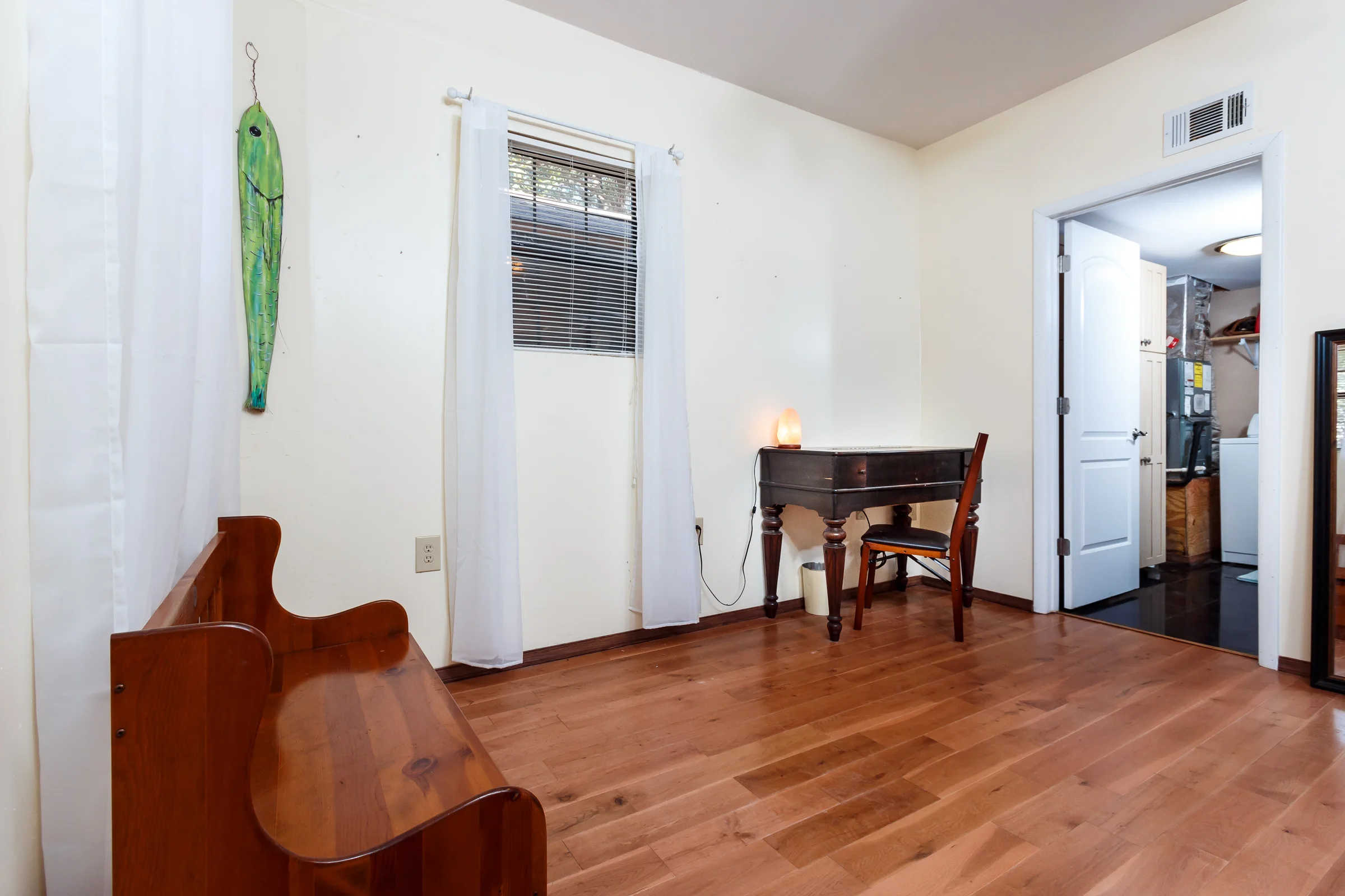 ScottPhotoWorks_103 Hickory St_2016_11_04_0065.JPG