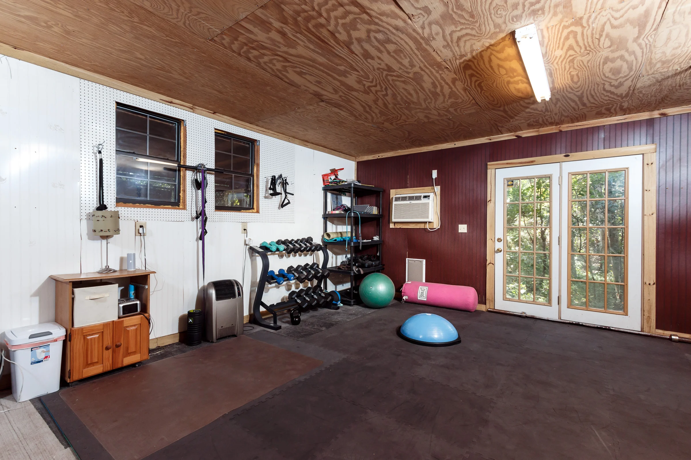 ScottPhotoWorks_103 Hickory St_2016_11_04_0106.JPG