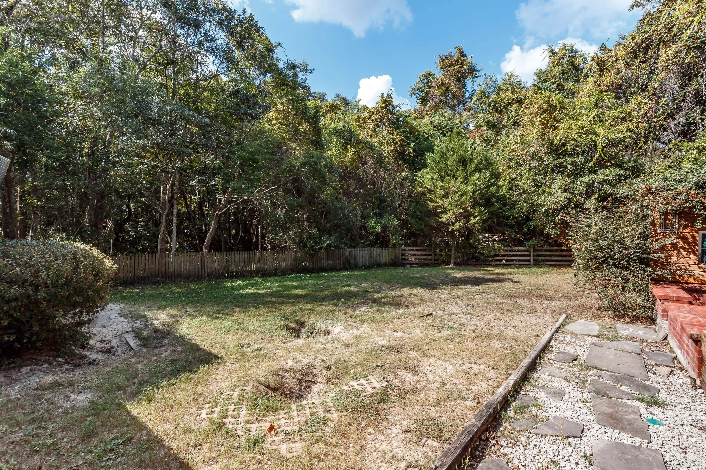 ScottPhotoWorks_103 Hickory St_2016_11_04_0120.JPG