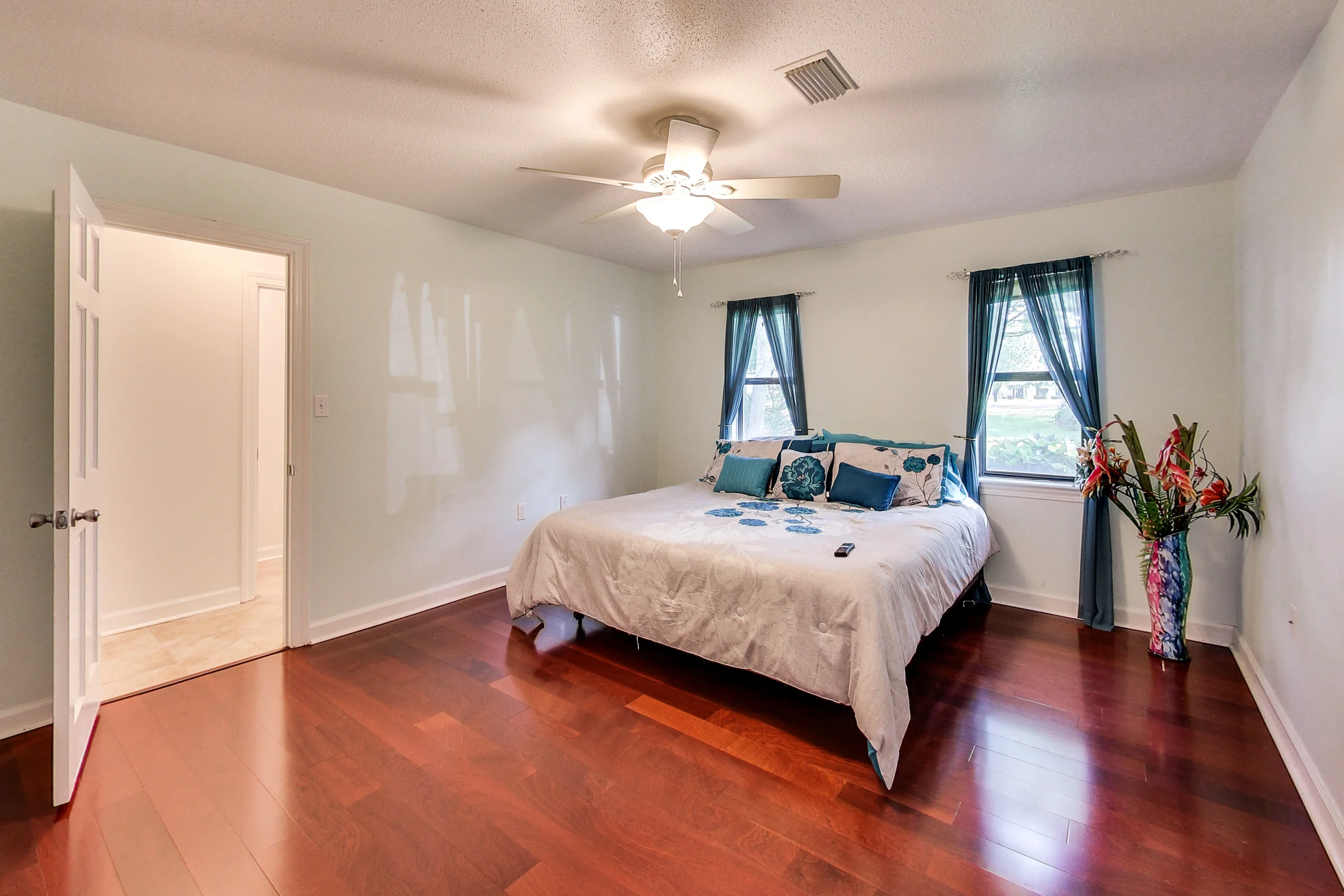 72 Indian Bayou Dr_bl_0031_Wj1h7uFFAaJ.JPG
