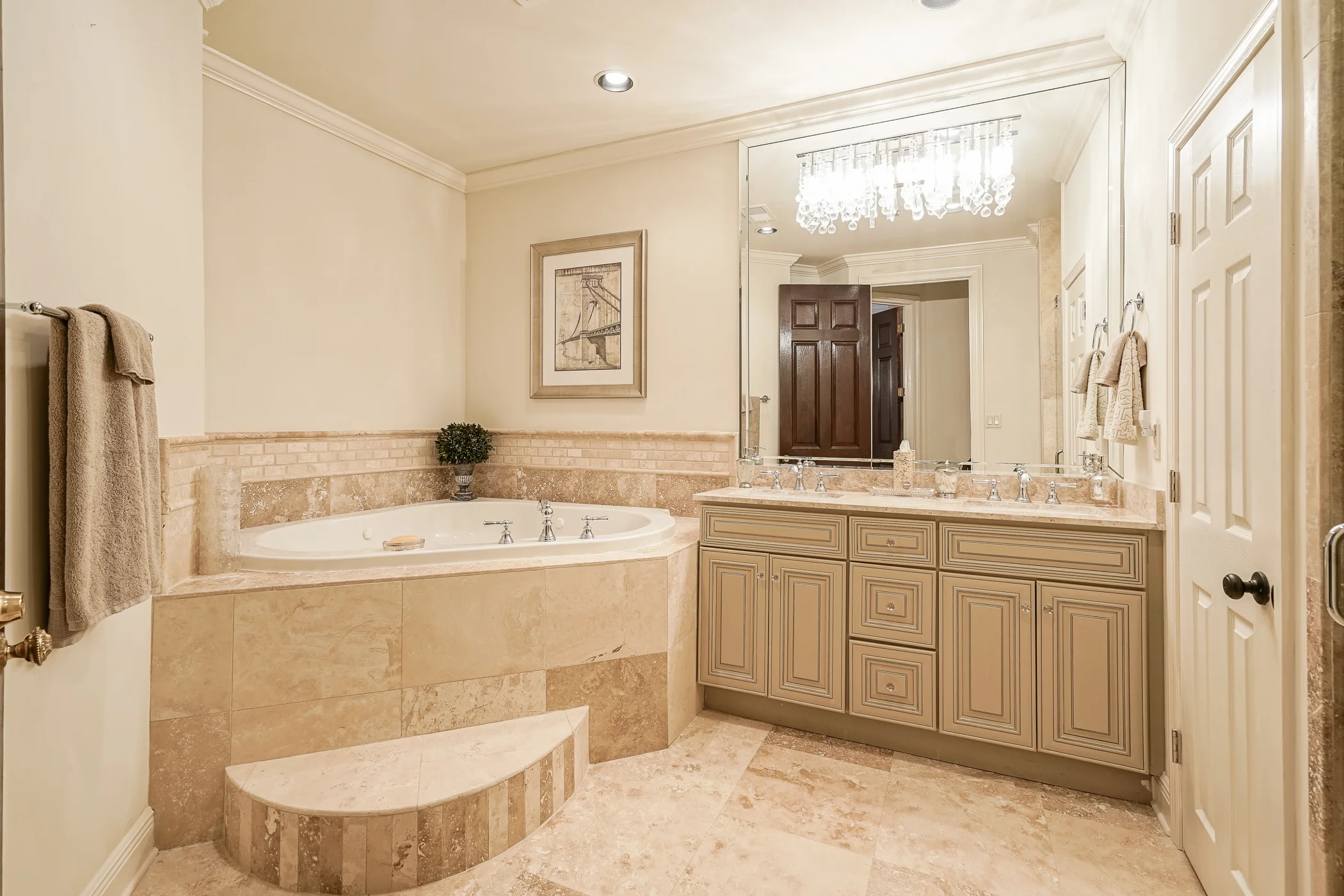 Condo-5.jpg