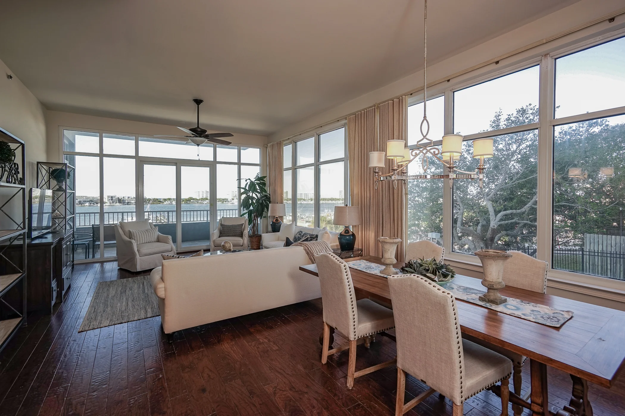 Condo-37.jpg