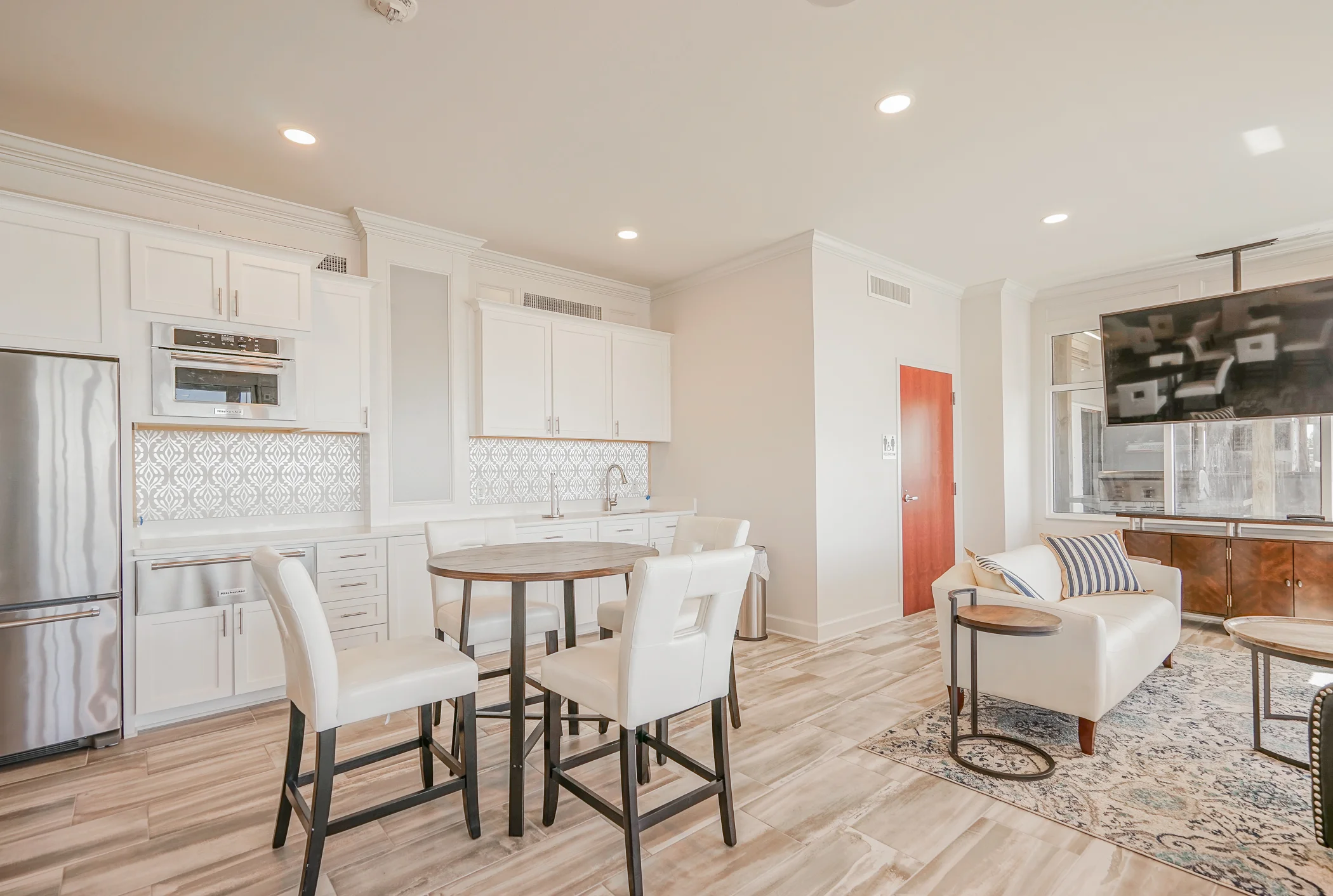 Condo-52.jpg