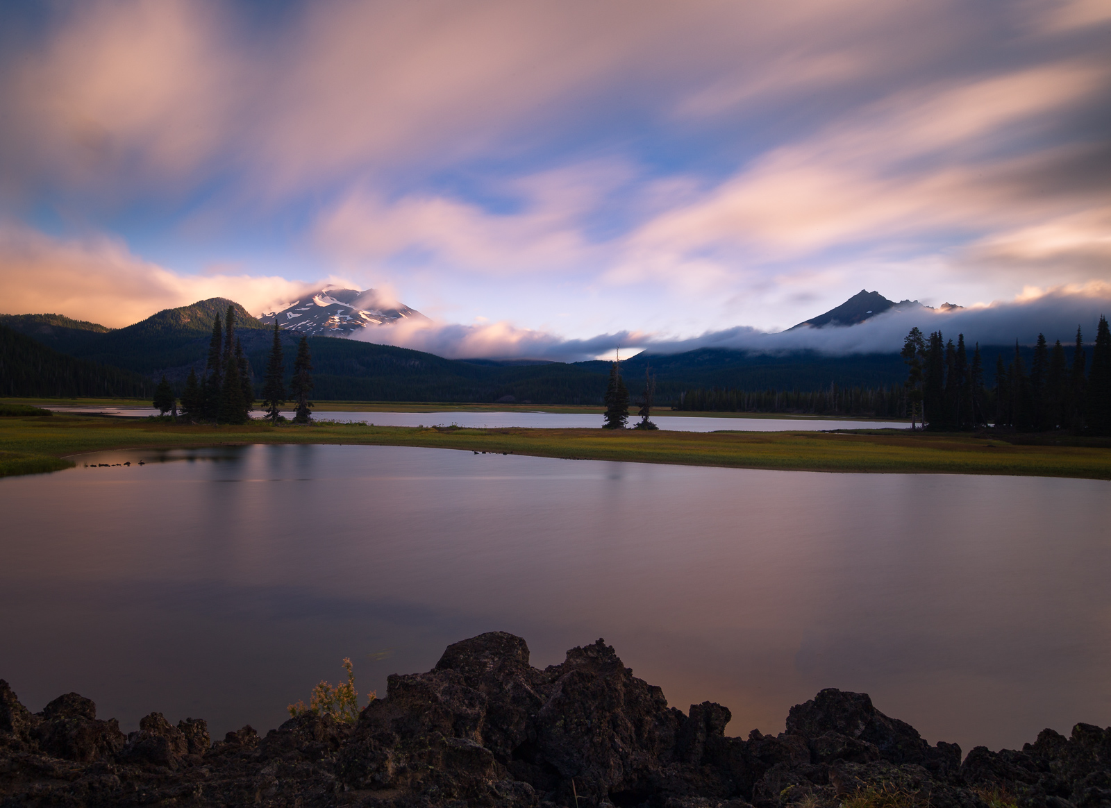 The image came alive with a long exposure, made possible with the NiSi 10-stop ND filter. The colors were processed the same way as the no-filter image, which reveals something impressive: the 10-stop has almost no color cast. 