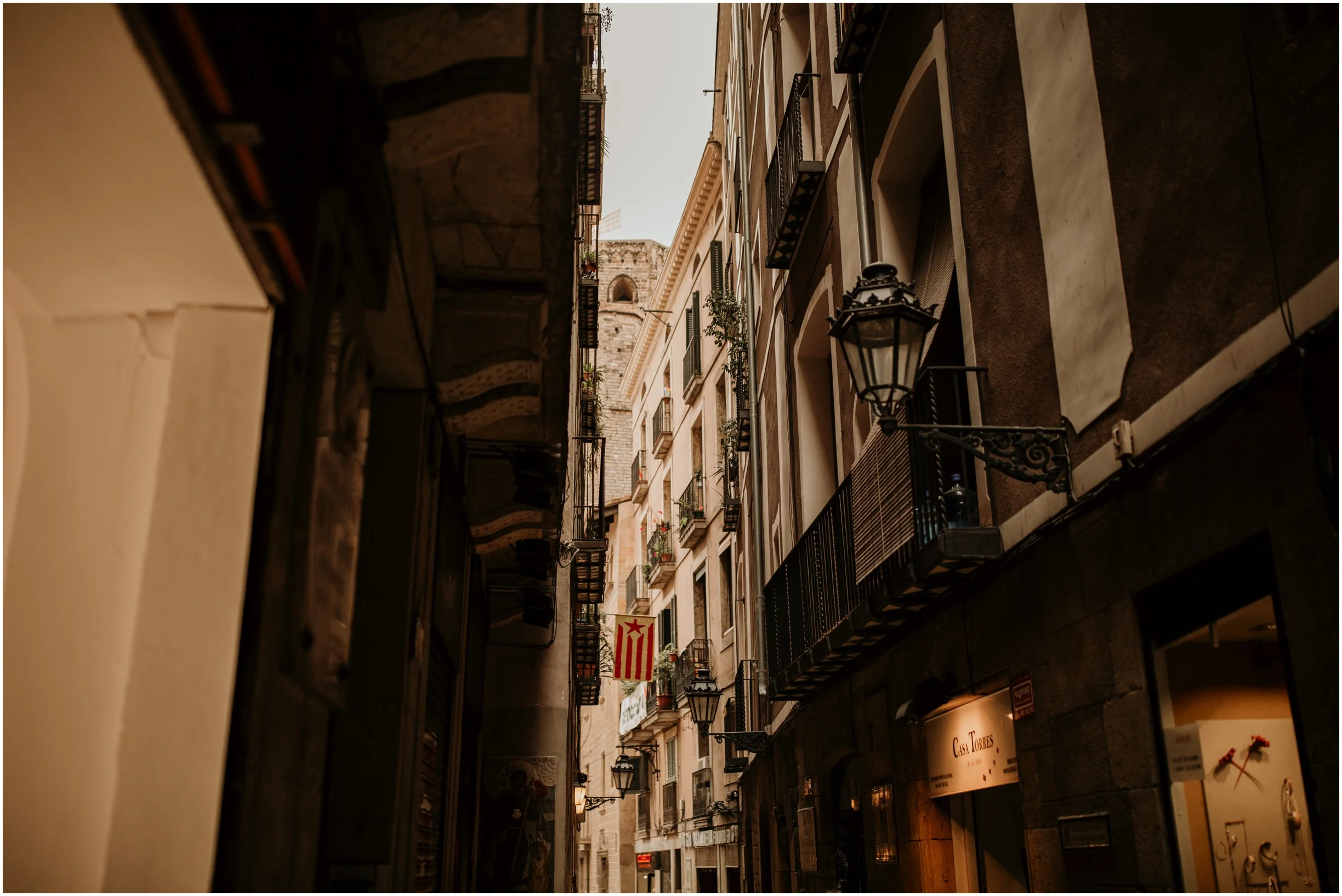 Barcelona Elopement0003.jpg
