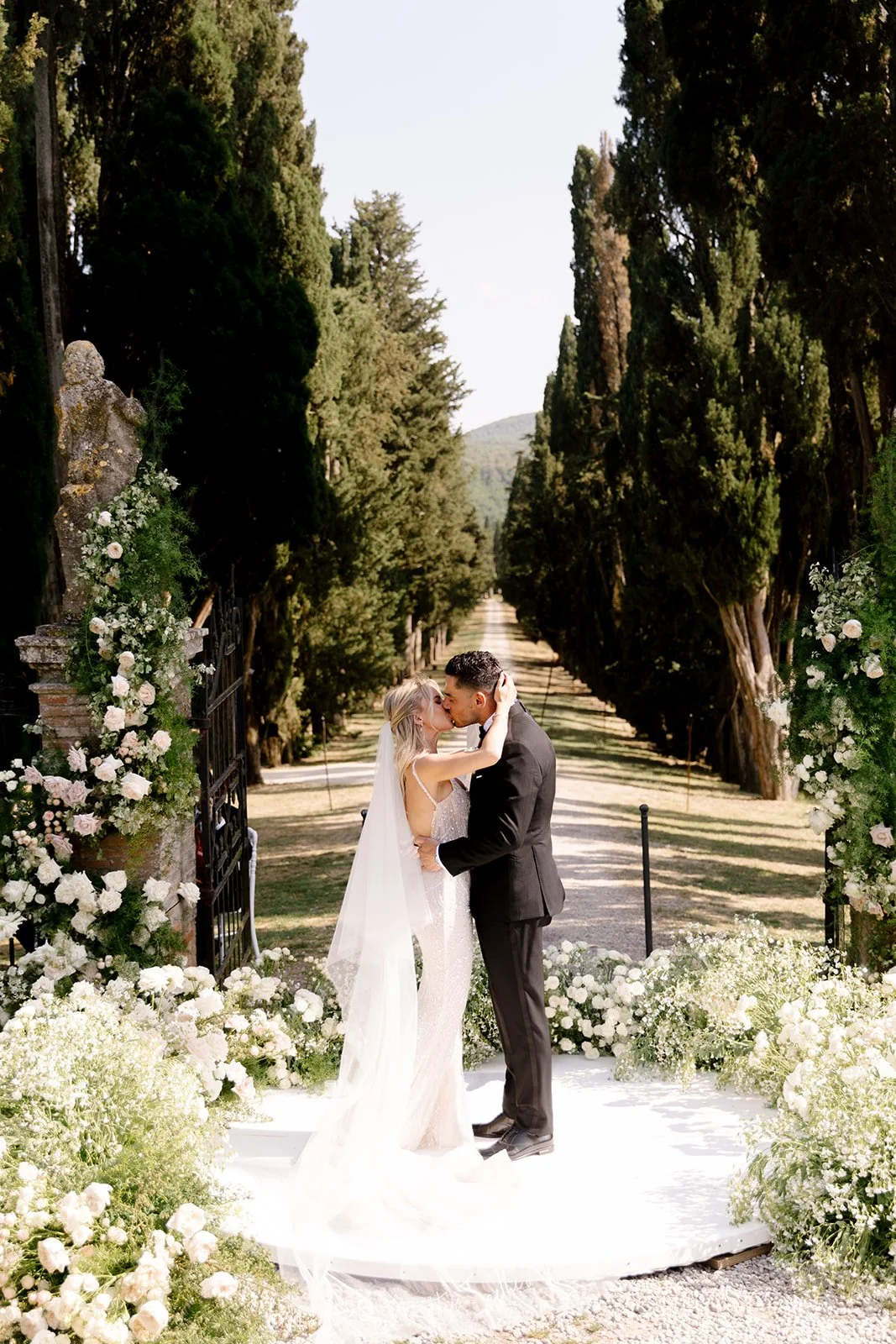 Oce &amp; Jonathan • Borgo Stomennano, Tuscany