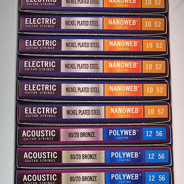 Thanks to @elixir_strings 🙏🏽 my go to for all my electric and acoustic guitars!! Platinum hits on the way 🎸🎸🚀 @bizzythowed