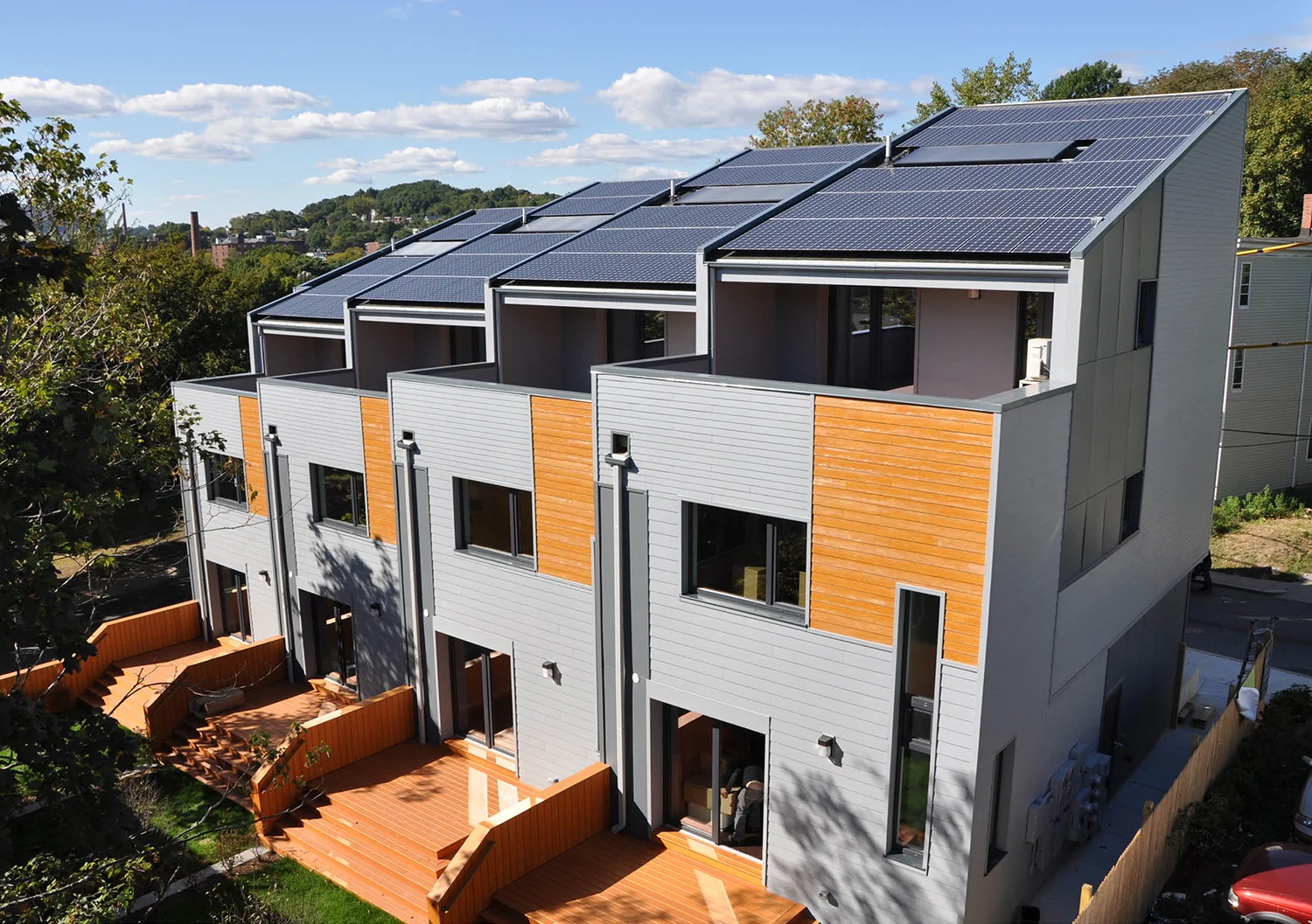 14_Solar Array, Double Wall Construction, Air Sealing and Blower Door Test_Urbanica-1.jpg