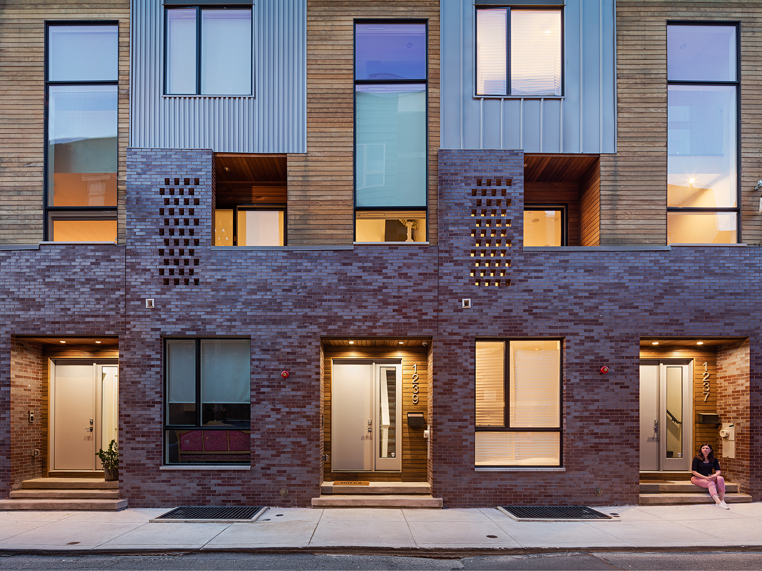 Kater Street Facade dusk.jpg