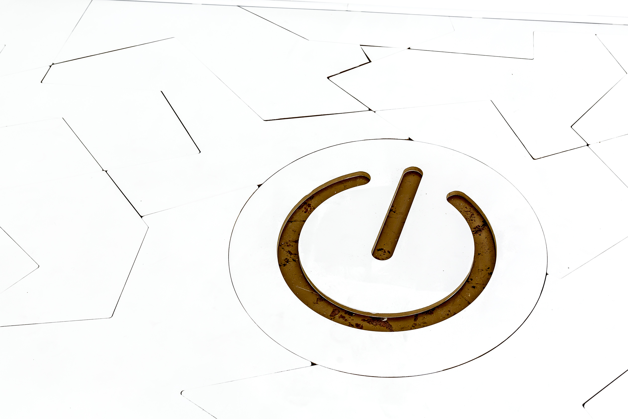 ian Lewis - damiendavis_whiteroom_method_0361.jpg