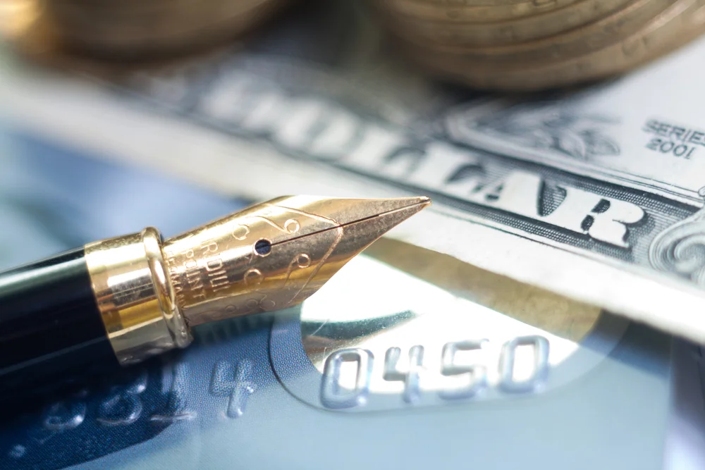 MoneyPenPhoto.jpg