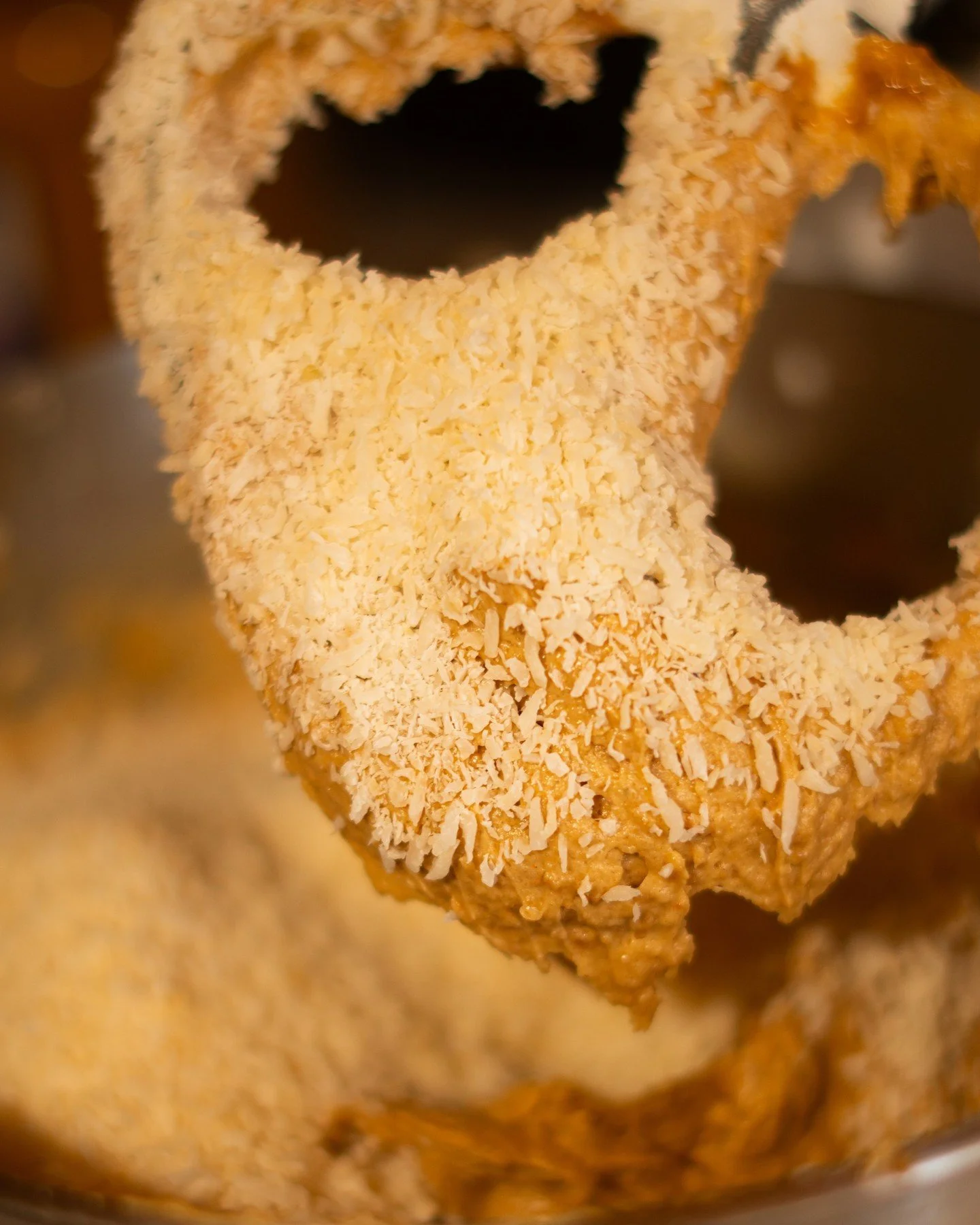 Happy Friday, everyone! The weekend&rsquo;s almost here! Come by and see us🤍

Friday: 9 AM &ndash; 4 PM
Saturday: 9 AM &ndash; 5 PM
Sunday: 9 AM &ndash; 5 PM

#braggcreek #vegan #plantbased #yyc #supportlocal #foodstagram #alberta #calgary #yycsmall