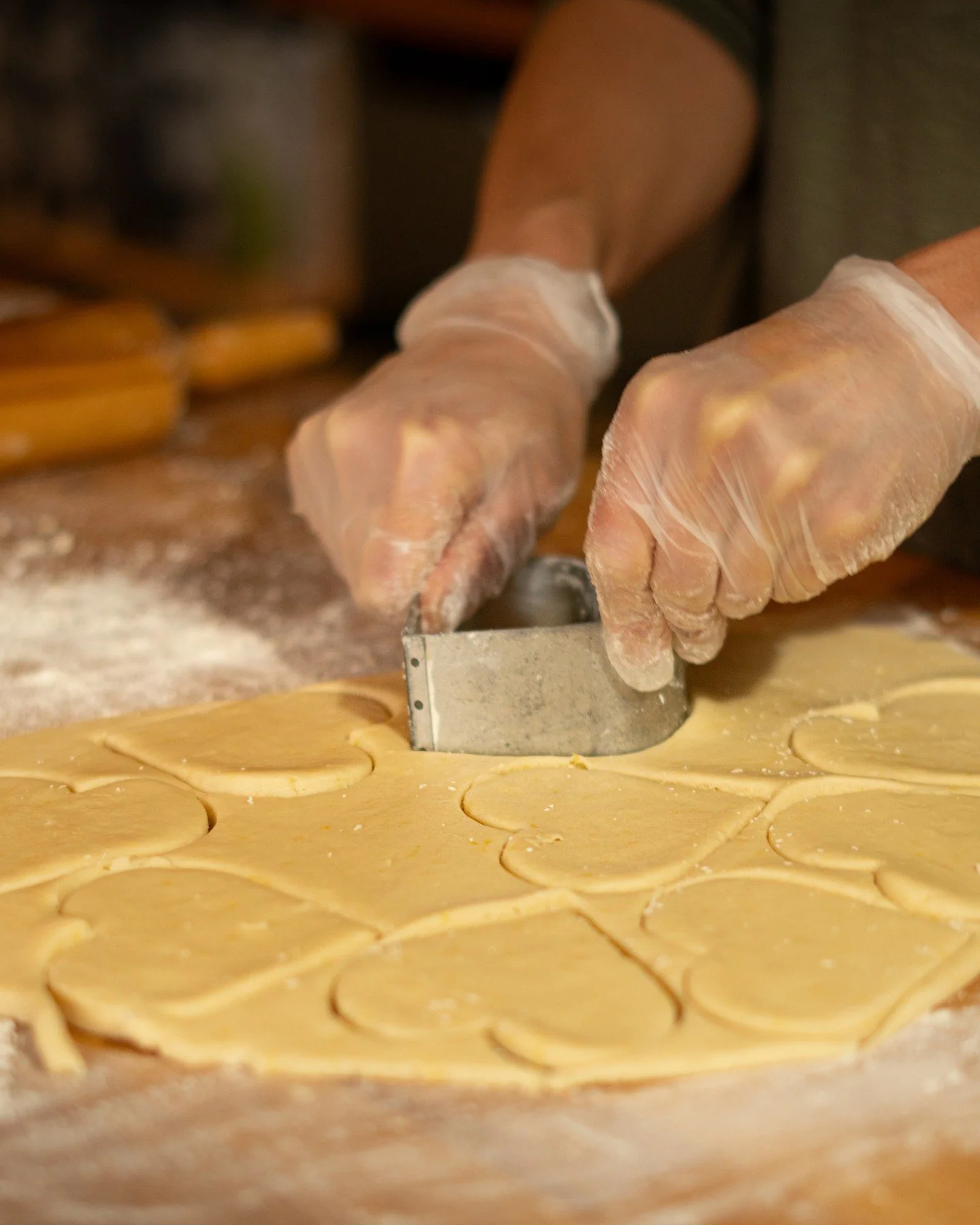 They&rsquo;re back! Our beloved Lemon Shortbreads have returned! Buttery, crumbly, and bursting with that perfect zesty lemon flavor you&rsquo;ve been craving. Grab a one or two while they last! 💛

#plantbased #braggcreek #yyc #supporlocal #foodstag