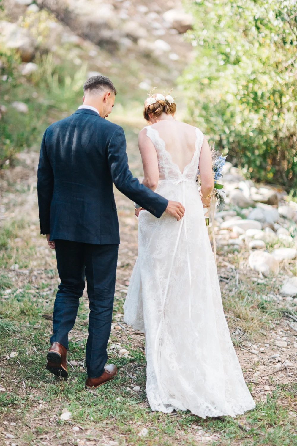 Wedding at Flying Dog Ranch in Carbondale, Colorado. Photos: Cat Mayer