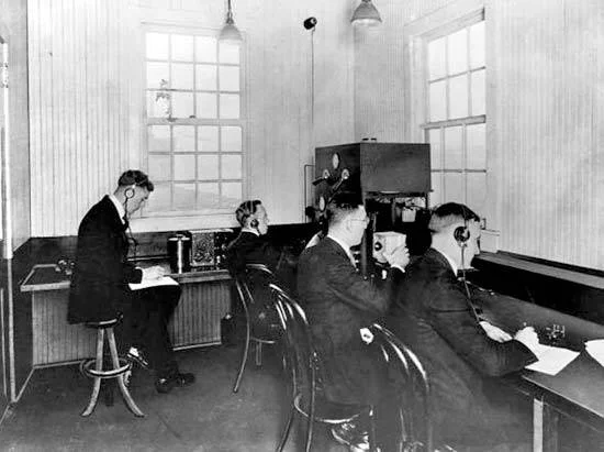 November 1920: KDKA's First Broadcas