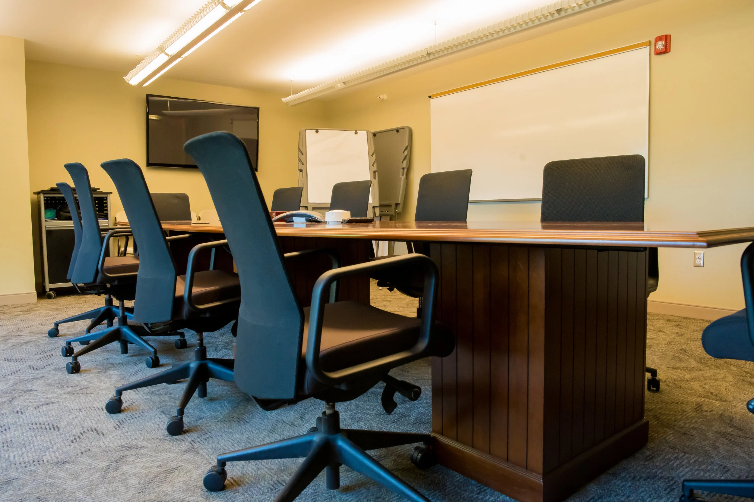 MonTEC Real Estate Gallery-Board Room-10.jpg