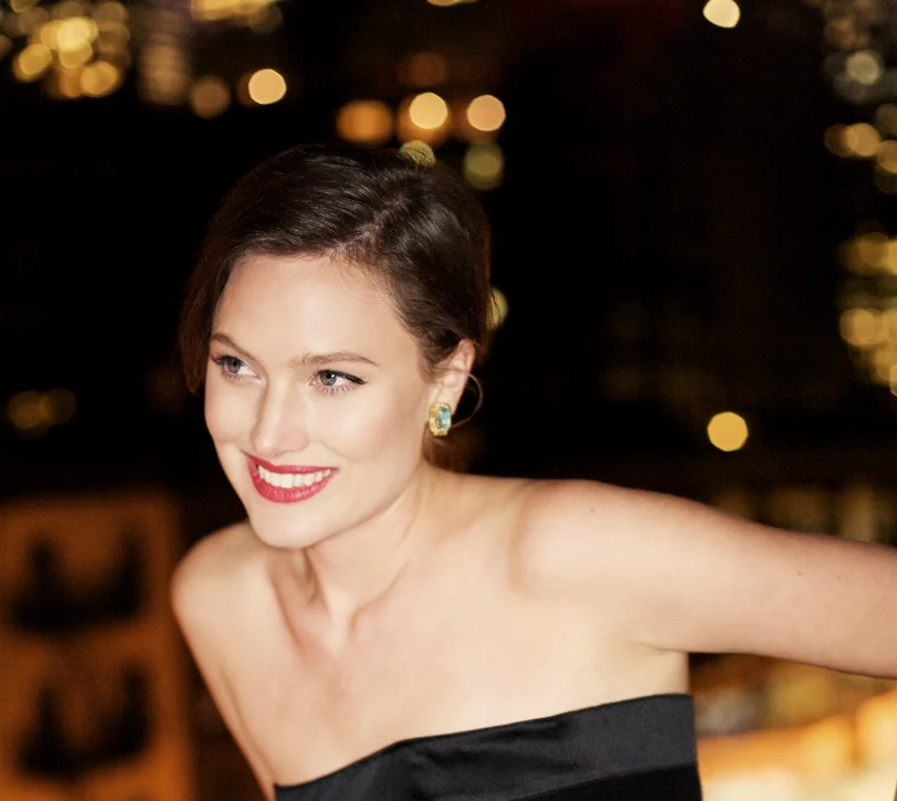 KEYED UP! & Velvet Lounge Present Melanie Marod Trio!