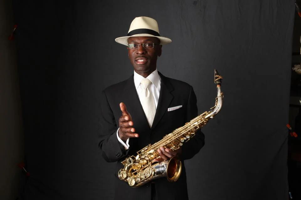 MARK GROSS W/THE LOW KEY TRIO!