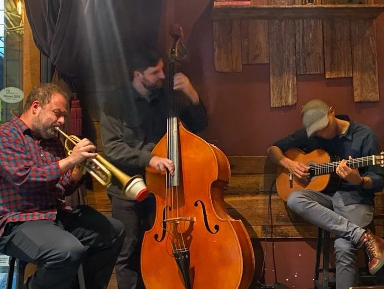 TIM NORTON TRIO AT DIWINE BAR  (Astoria, Queens)  