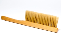Bee Brush