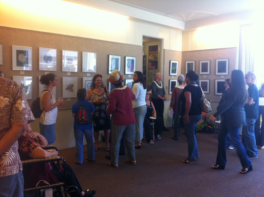 Gallery at the Pali