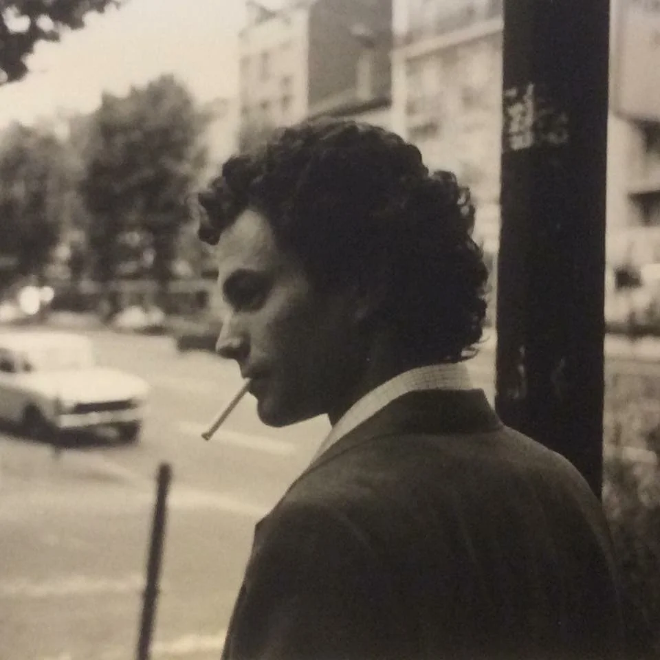 WmParisCigarette.jpg