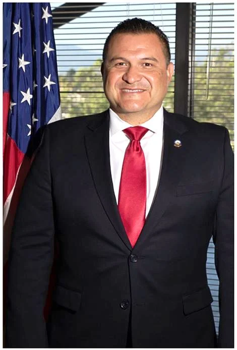 Downey mayor fined by FPPC