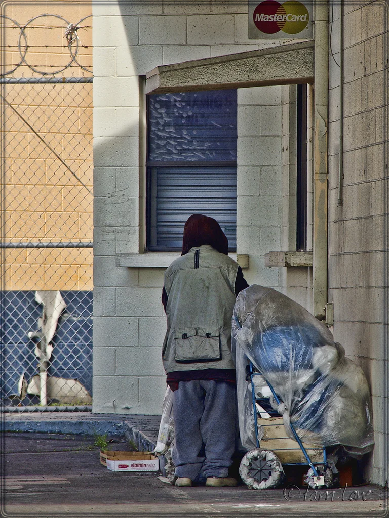 Volunteers canvass Downey streets to inventory homeless