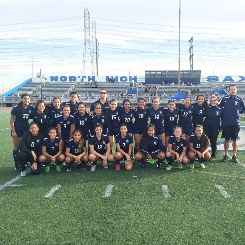 Sports Briefs: Wrestlers advance to Master's Meet