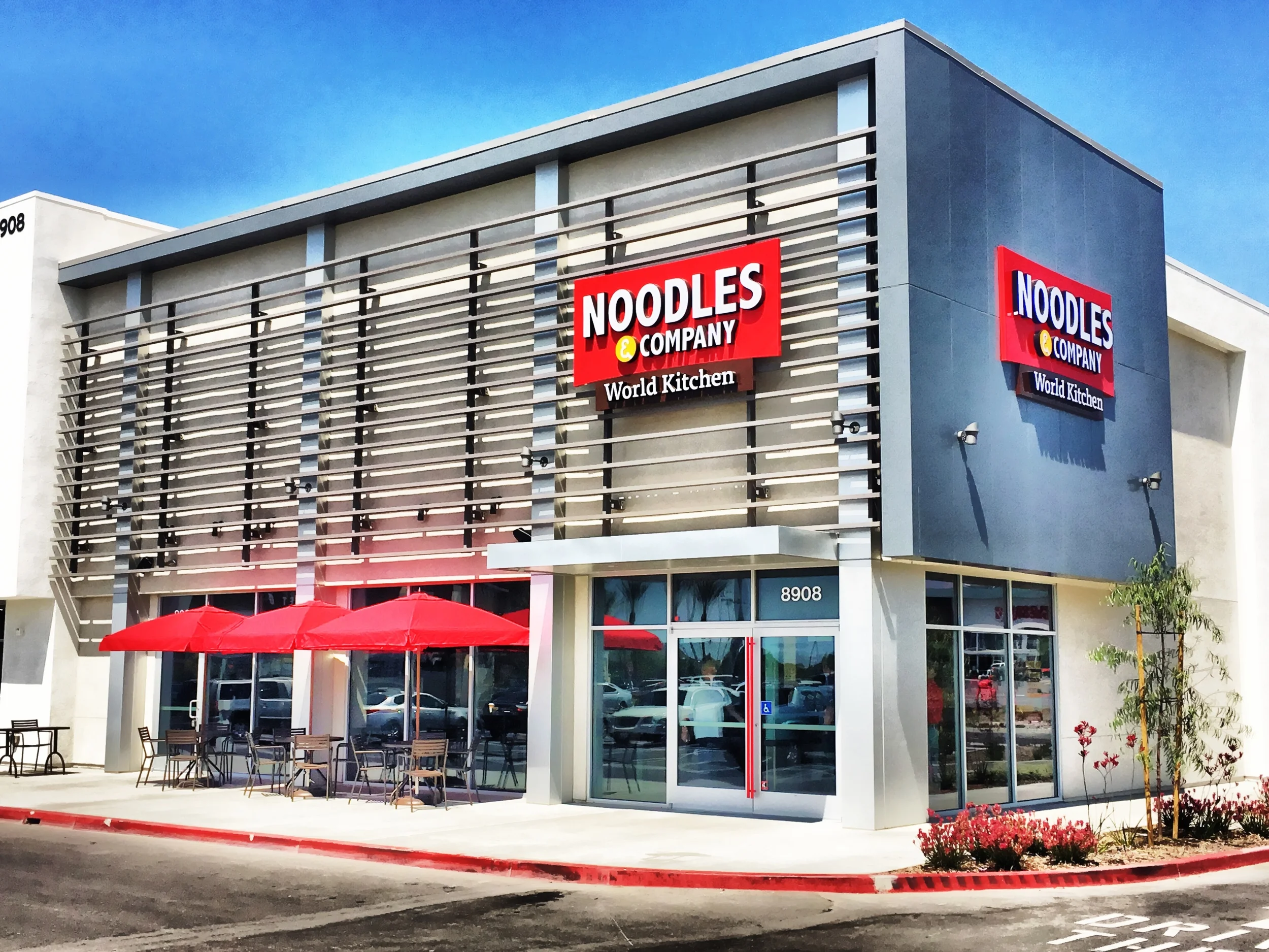 Noodles & Company opens today in Downey — The Downey Patriot