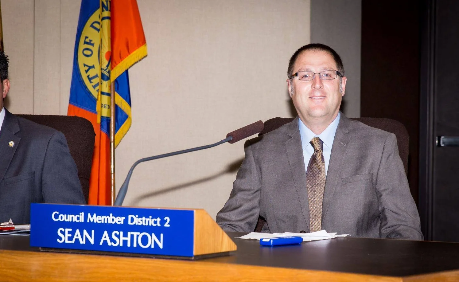 (UPDATED) Downey councilman alleges Brown Act violations, threatens to sue