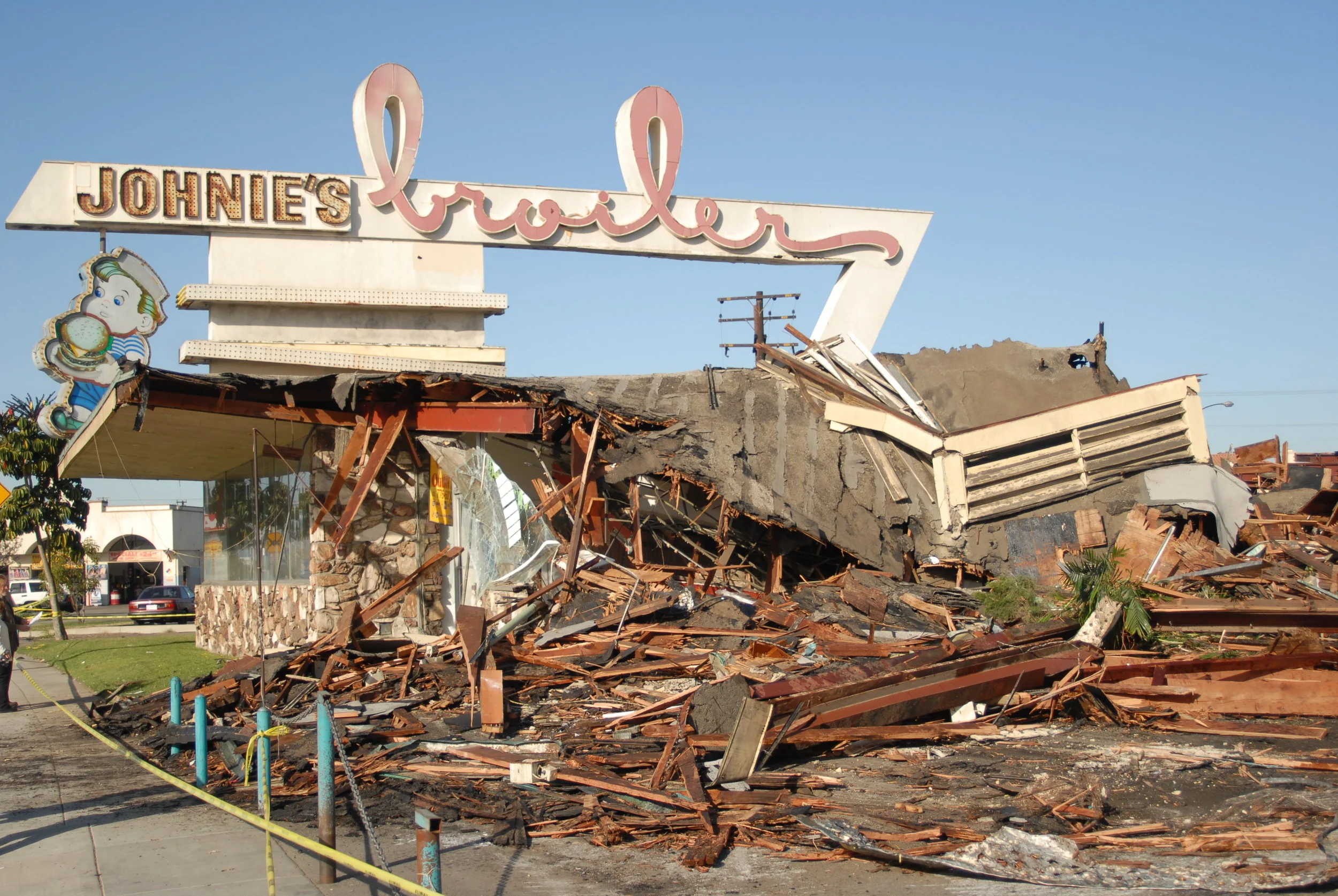 'A Grave Injustice': Johnie's Broiler reduced to rubble