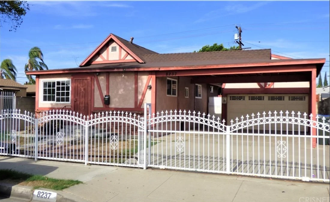 8237 gardendale.jpg