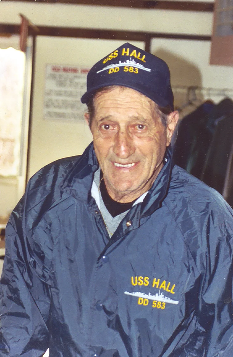 Samuel Chiccarelli PHOTO COLOR.jpg
