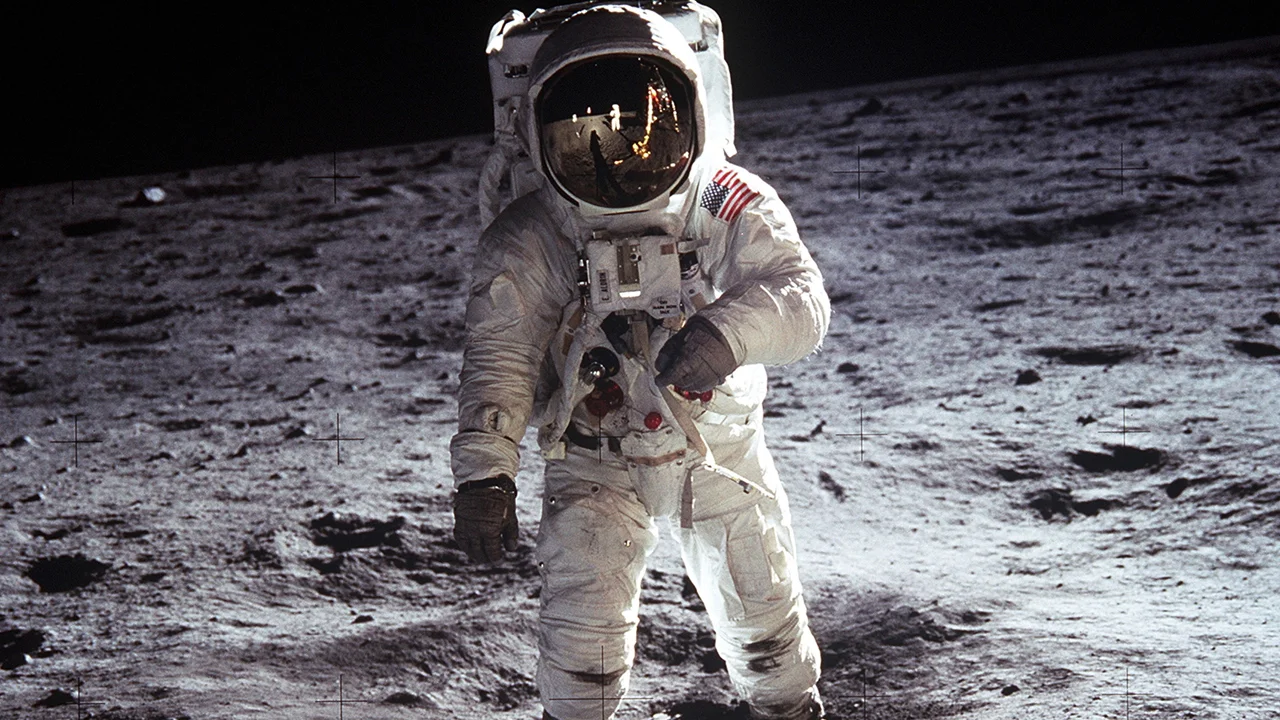 moon landing.jpg