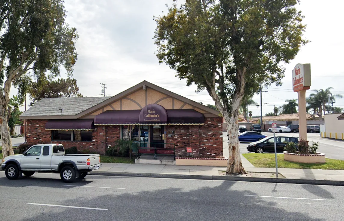 Employees say Marie Callender's is closing