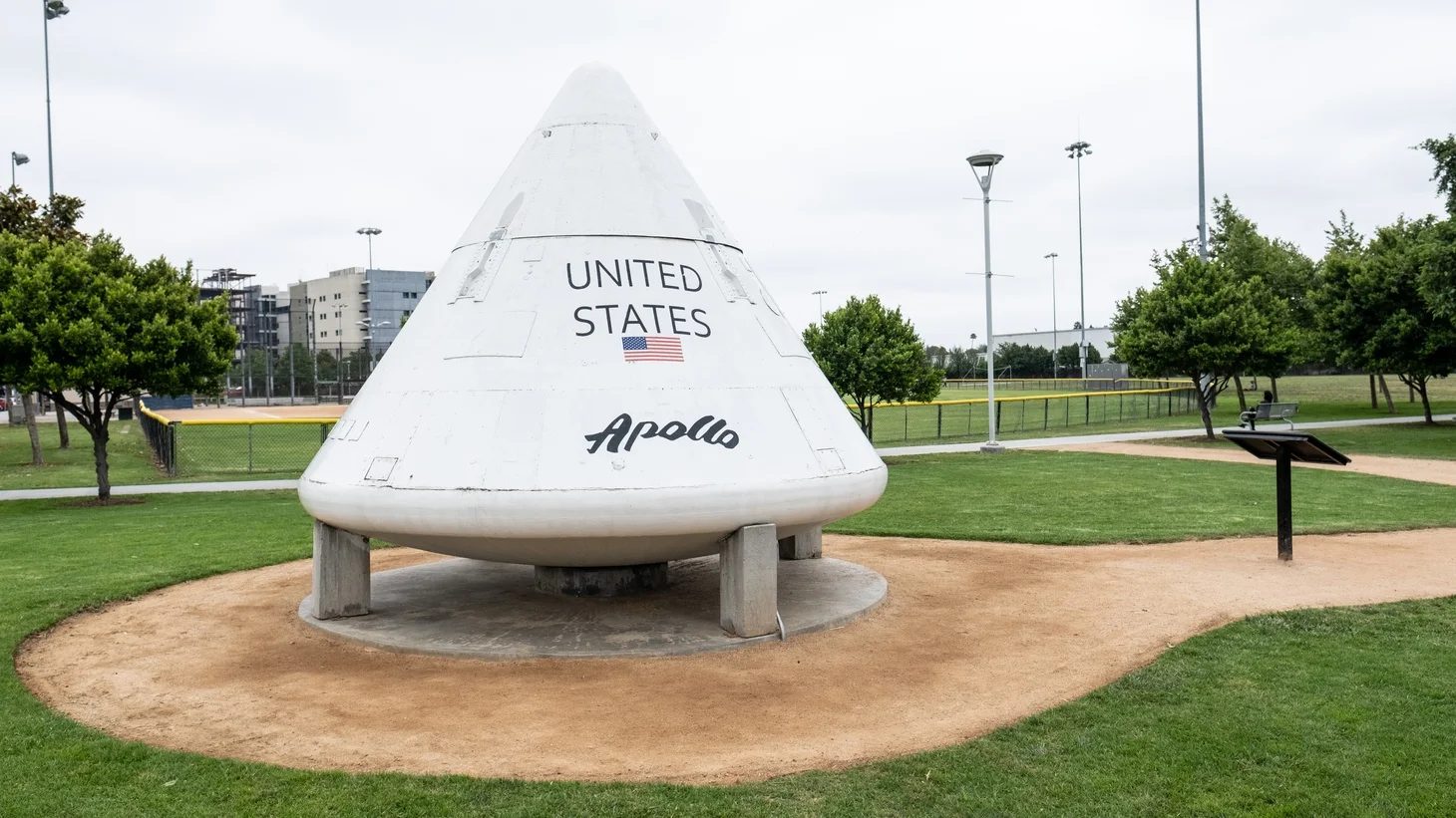 Former mayor Mario Guerra talks moon landing on AM 870