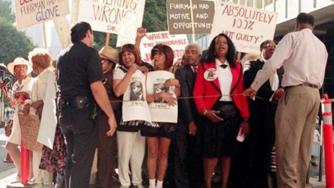 OJ Simpson supporters in 1995.