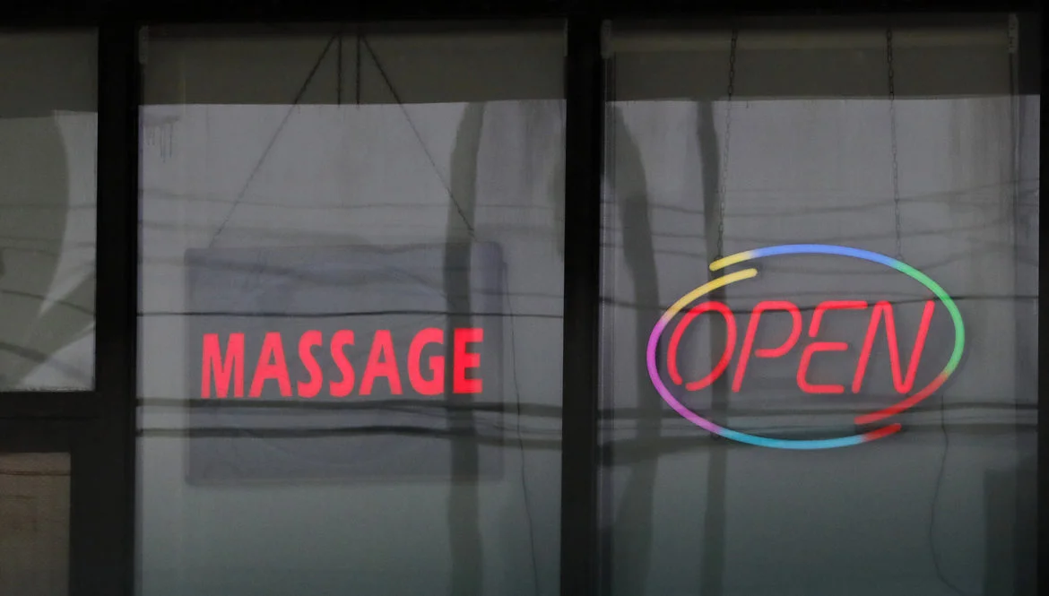 Downey tightens restrictions on massage parlors