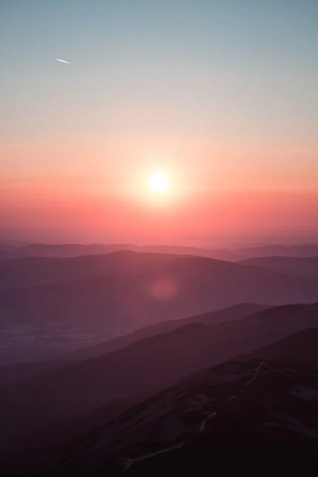 Recalling a sunrise and a sunset