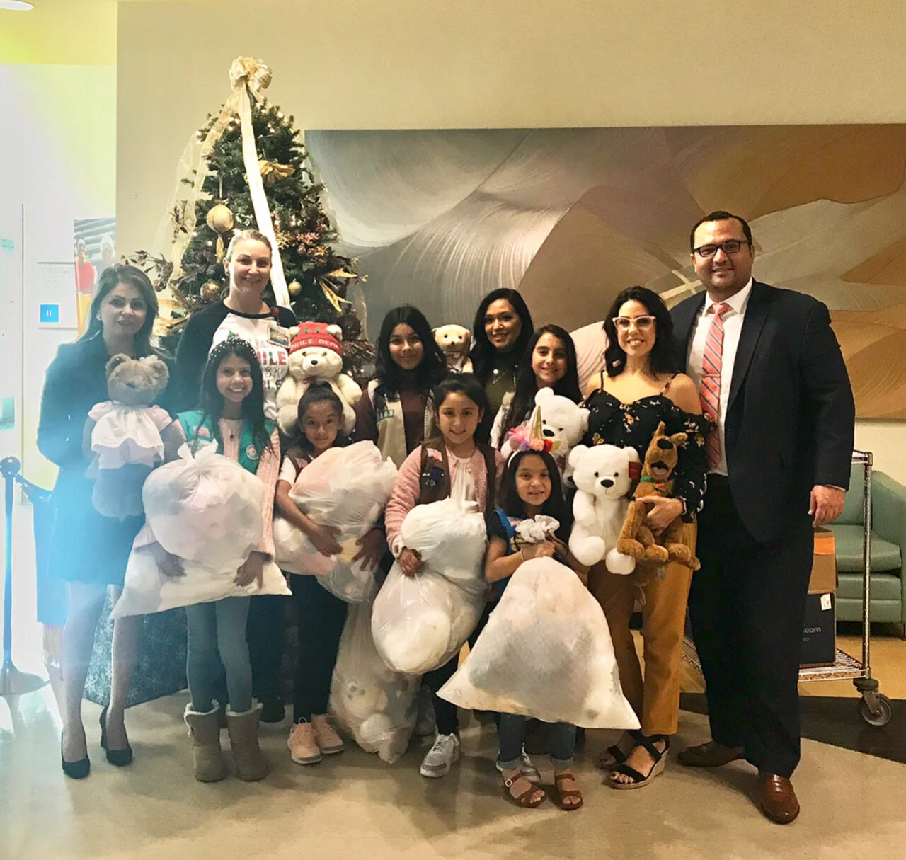 Donors provide more than 100 teddy bears to child hospital patients