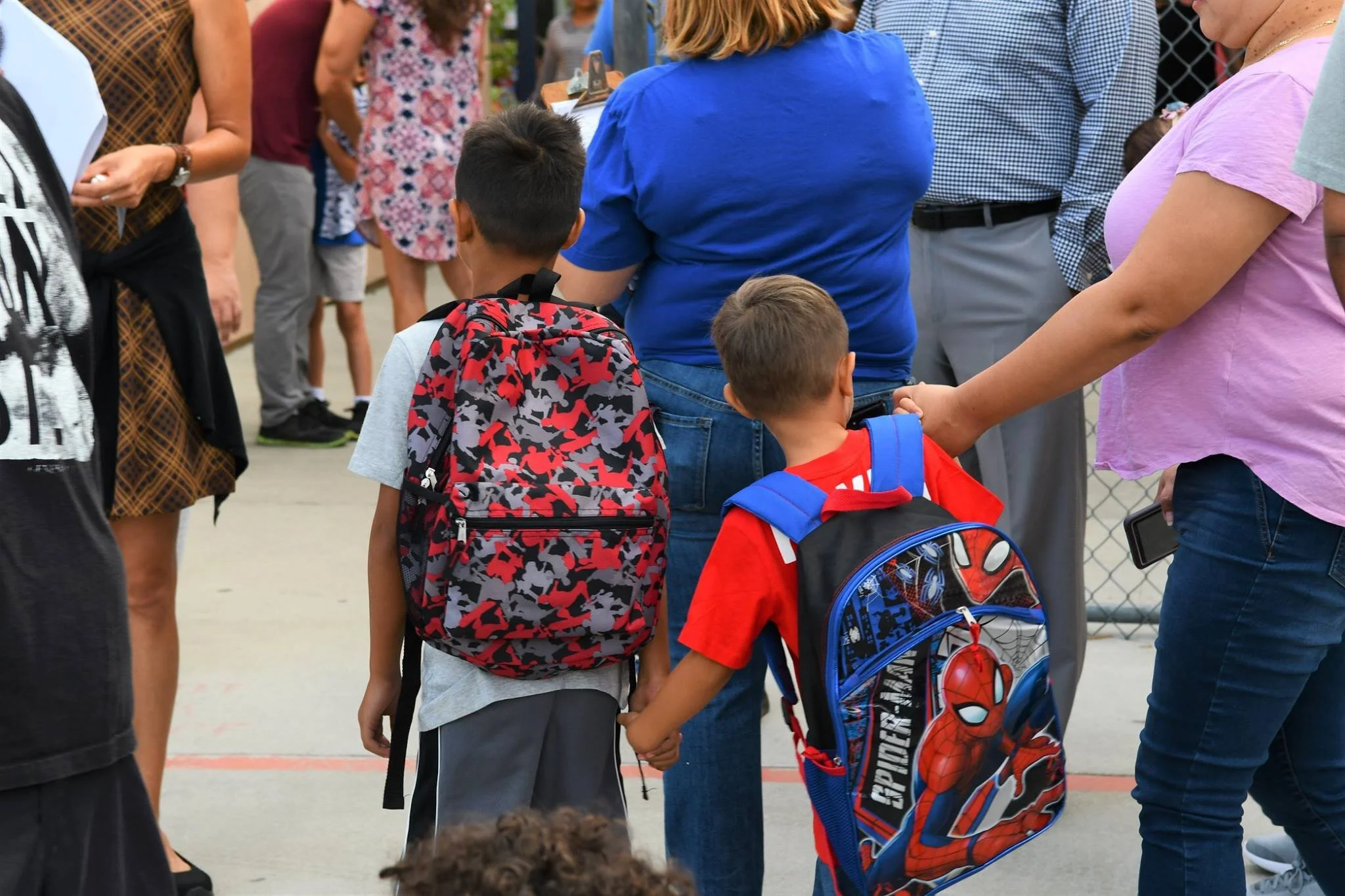 Students 'highly unlikely' to return to campus next month