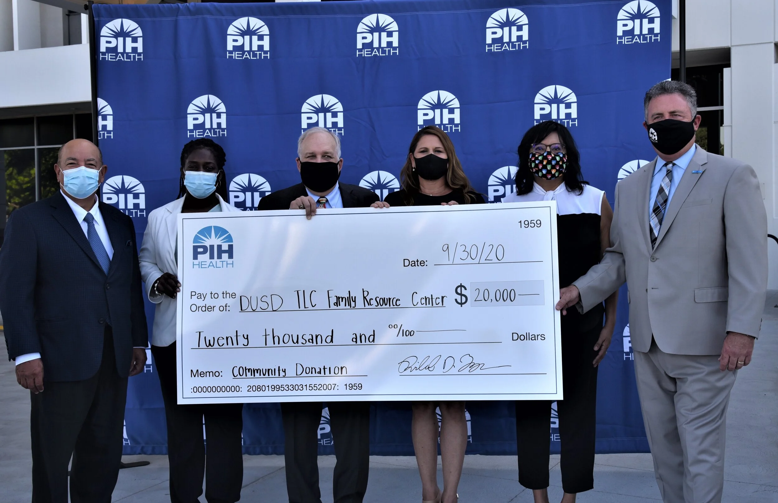 PIH Health gifts $20,000 to Downey’s TLC Center