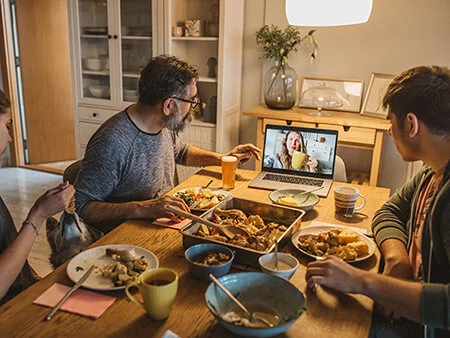 Doctor offers tips for a safe Thanksgiving