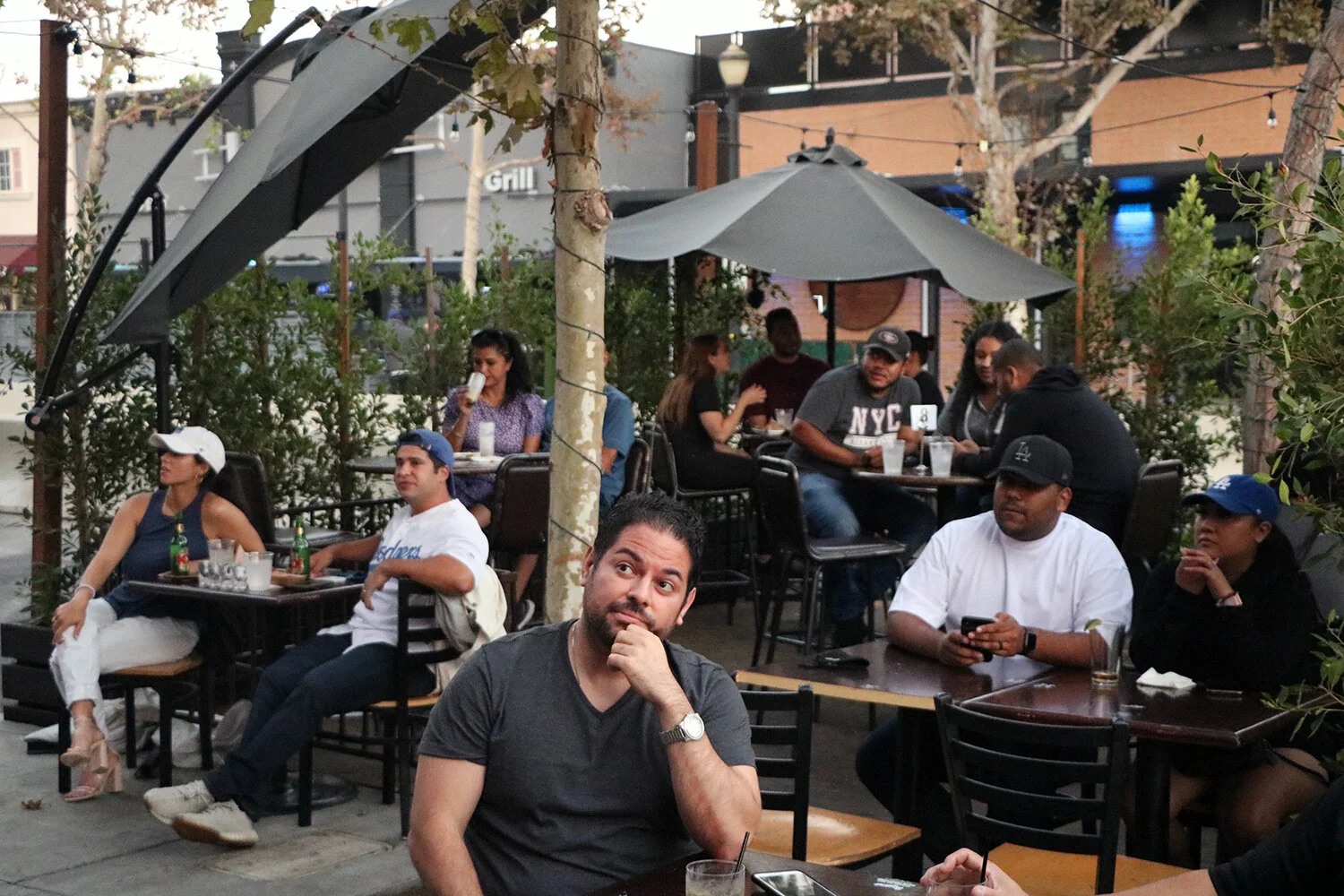 Downey City Council urges county to reconsider outdoor dining ban