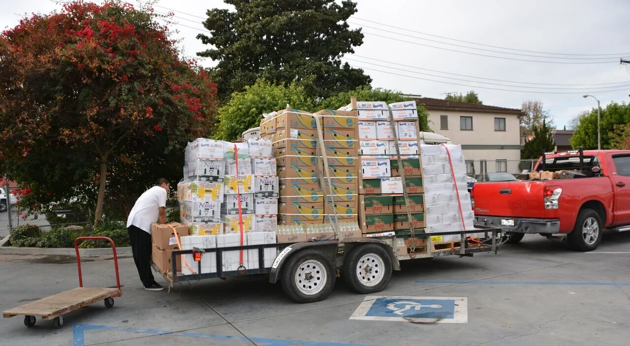 Food bank volunteers step up in unprecedented times