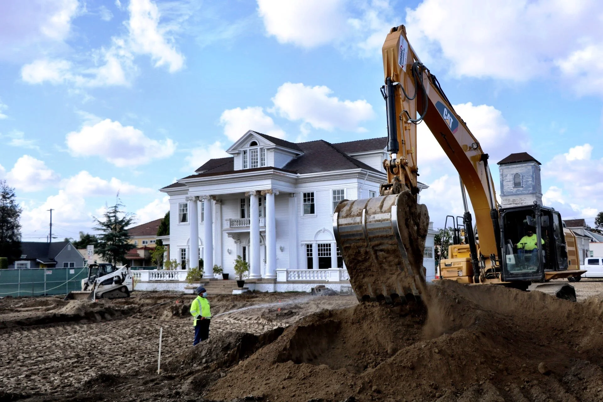 Construction begins on Rives Mansion coffee shop