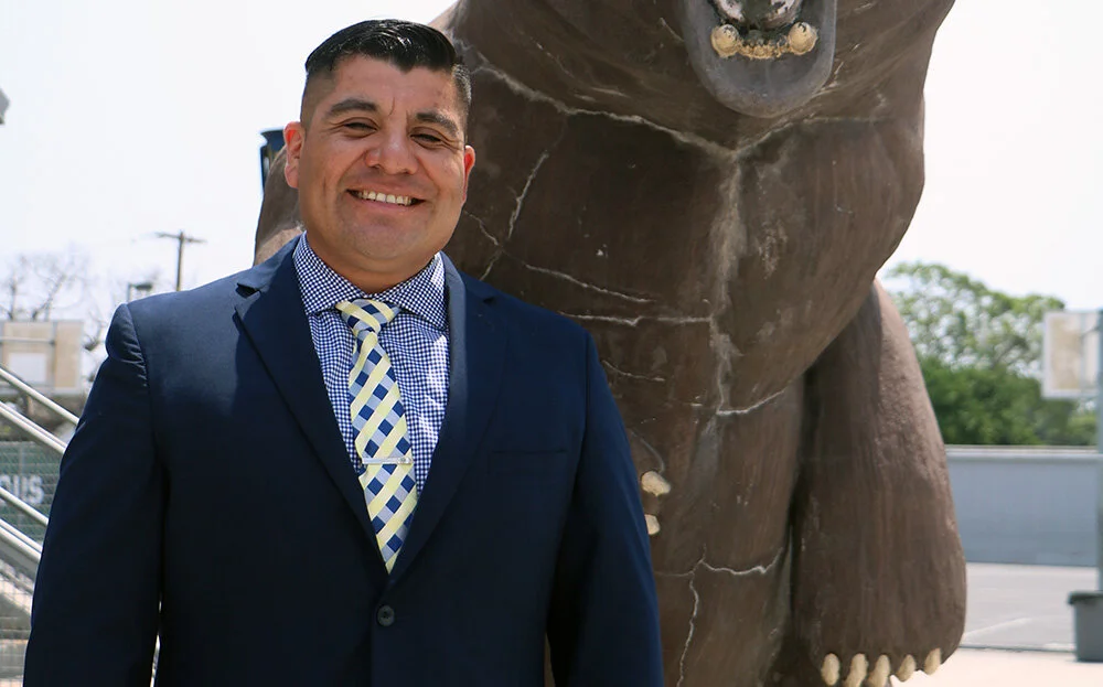 Warren High hires Eric Villalobos as band director