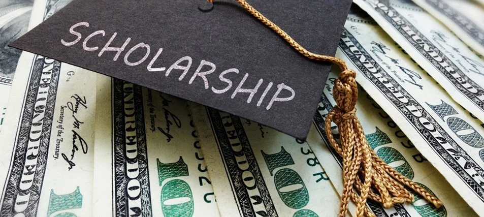 Downey resident awarded $10K scholarship