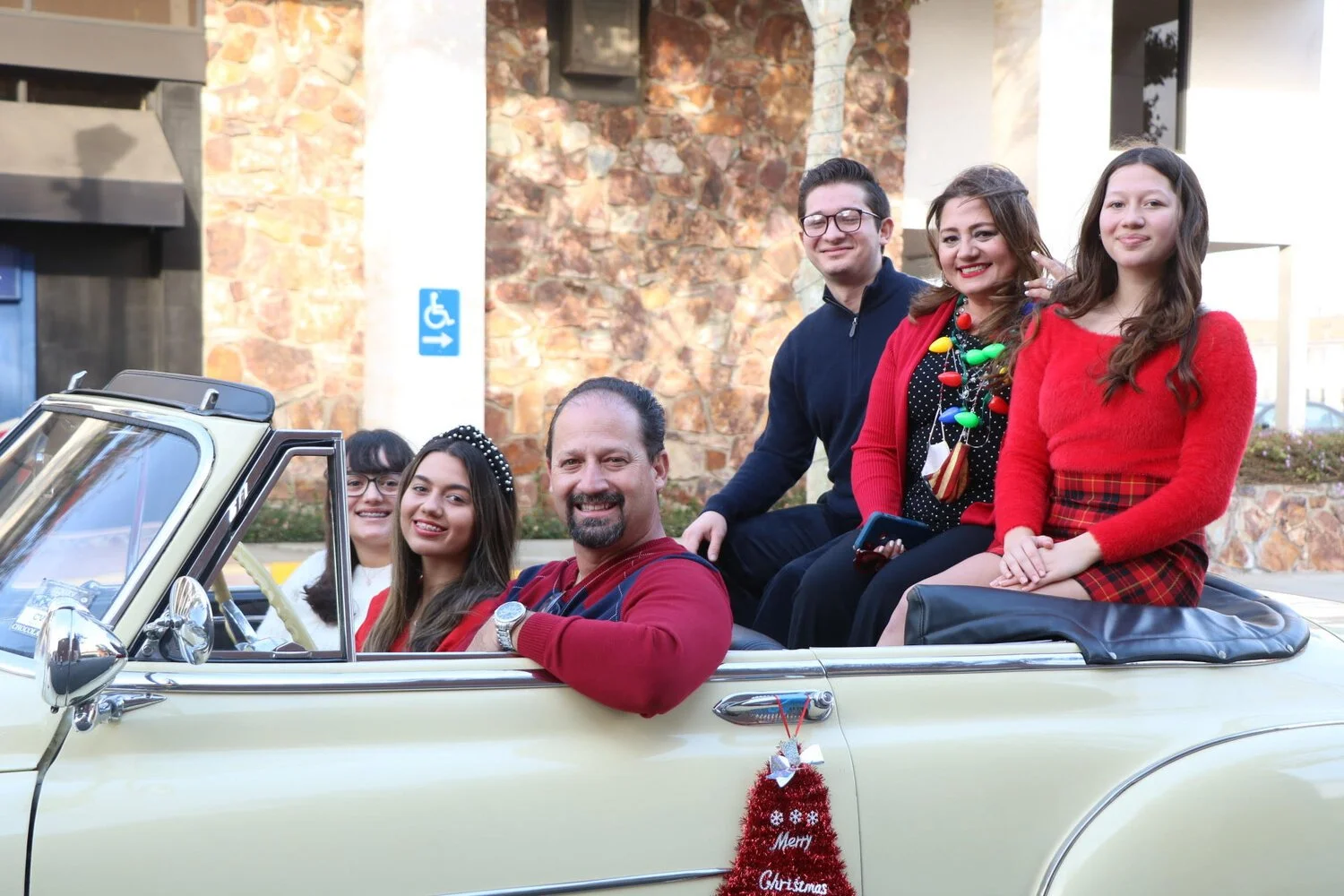 Here's the lineup for Sunday's Downey Christmas Parade